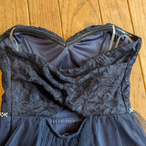 Juniors Speechless Elegant Navy Strapless Formal Lace Dress Size 3 - Picture 7 of 7